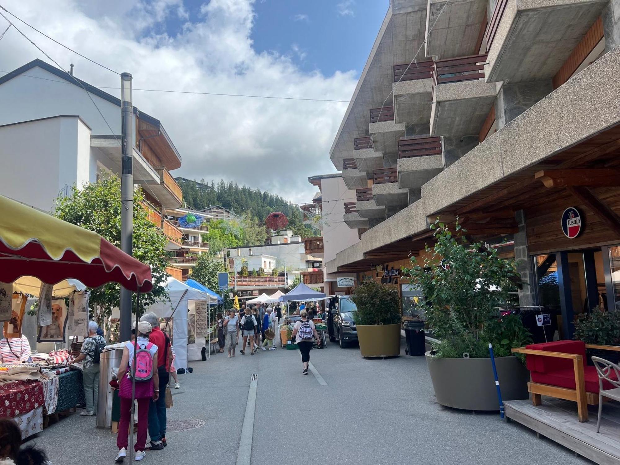 La Perle Montana Lägenhet Crans-Montana Exteriör bild